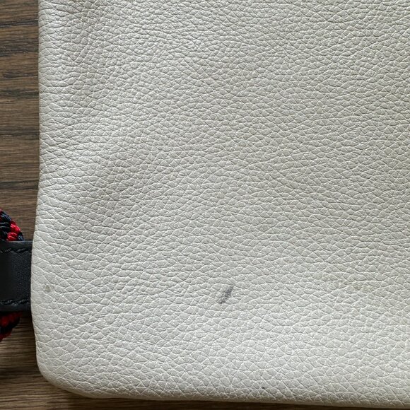 Gucci Cream Leather Backpack - Picture 4 of 8